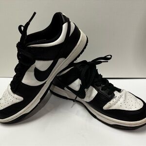 Nike Dunk Low PANDA! Black and White Sneakers